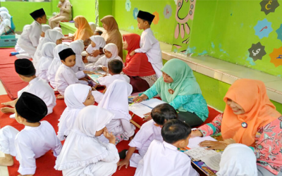 TK Al-Irsyad : Mengenalkan Al-Qur'an Sejak Usia Dini